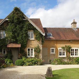 Epsom Cottage Bruern Exterior photo