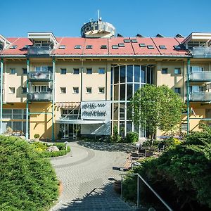 Hotel Panorama Balatongyörök Exterior photo