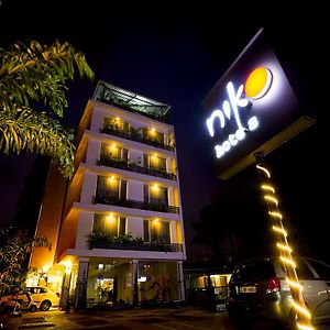 Niko Hotels Kochi Exterior photo