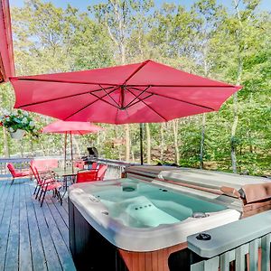 *** Pocono Bliss Home , Hot Tub, Sauna,Ski,Lakes, 1H30M To Nyc 东斯特劳兹堡 Exterior photo