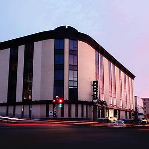 希库蒂米酒店 Chicoutimi Exterior photo