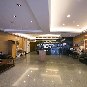 台南 均英商务饭店酒店 Exterior photo
