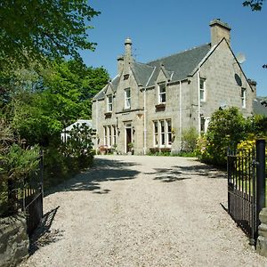 雷文斯科特之家酒店 Grantown-on-Spey Exterior photo