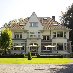 B&B Bloemenweelde 亨克 Exterior photo