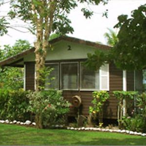 Vaiala Beach Cottages 阿皮亚 Exterior photo