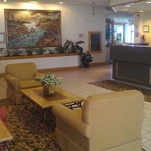 Days Inn Lake Norman 科尼利厄斯 Interior photo