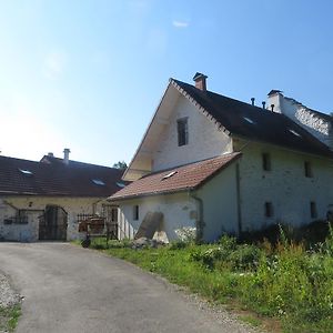 L'Hermitage Yenne Exterior photo