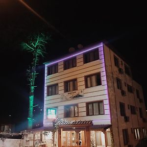 Al-Hayat Otel 亚洛瓦 Exterior photo