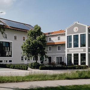 Obertaufkirchen Brauerei Gaststaette Stierberg酒店 Exterior photo