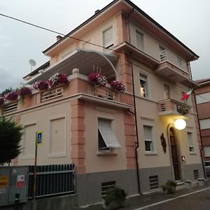 阿尔巴拉帕亚萨住宿加早餐旅馆住宿加早餐旅馆 Exterior photo