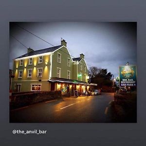 安维尔酒吧食宿酒店 Boolteens Exterior photo