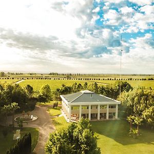 Estancia Mendoza Wine Hotel Vista Flores Exterior photo