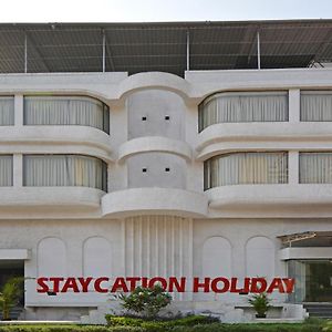 Staycation Holiday 纳威孟买 Exterior photo