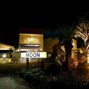 Restay Moon Kochi (Adults Only) Exterior photo