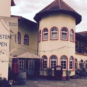 Weinschlosschen Im Weingut Roos Ilbesheim Exterior photo