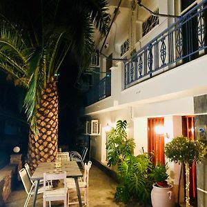 乔治酒店 Ágios Kírykos Exterior photo