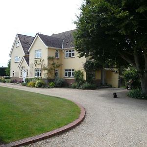 鲍多克The Newnham White House住宿加早餐旅馆 Exterior photo