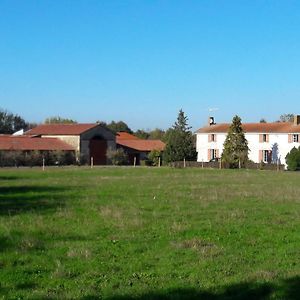 La Pommeraie-sur-SèvreDomaine De La Sauzaie住宿加早餐旅馆 Exterior photo