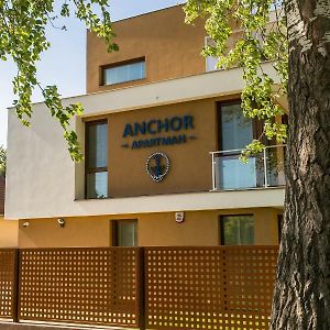 Anchor Apartman By Hellobalatonlelle住宿加早餐旅馆 Exterior photo