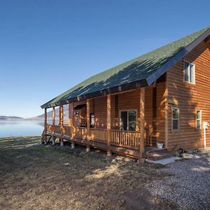 Duck Duck Goose By Kabino Lakeside Luxury Log Cabin Easy Access And Huge Views On Henrys Lake Wifi Satellite 艾兰帕克 Exterior photo
