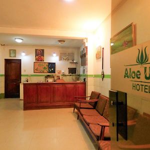 Hotel Aloe Uka 伊基托斯 Exterior photo