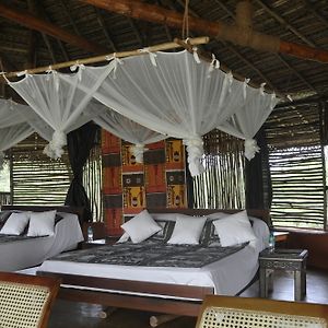 Cadjan Earth Eco Lodge Anamaduwa Exterior photo