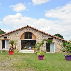 La Pommeraie-sur-SèvreLa Frapperie住宿加早餐旅馆 Exterior photo