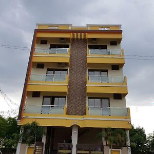 Siva Giri Homes Tiruvannāmalai Exterior photo