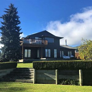 Kinloch Lakeview Lodge - Taupo Exterior photo