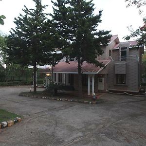 Temple Tree Residence 耶拉吉里 Exterior photo