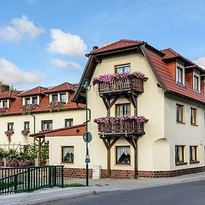 Kaulsdorf Pension Zur Gruenen Eiche酒店 Exterior photo