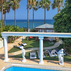 Limassol Beachfront Holiday Villa Exterior photo