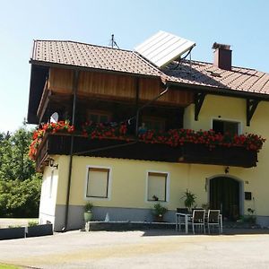 Idyllischer Landhof Nahe Millstattersee Fresach Exterior photo