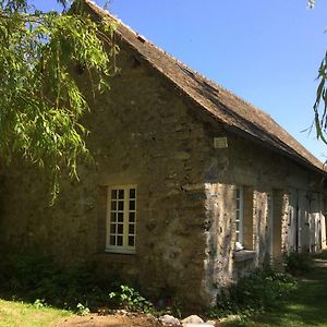 Sainte-Colombe-près-VernonLa Chambree Des Colombes住宿加早餐旅馆 Exterior photo