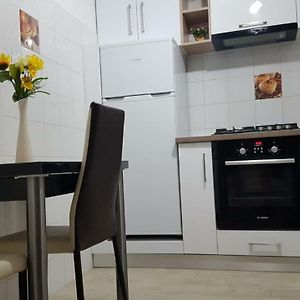 克拉奥华Tina Apartament 2公寓 Exterior photo