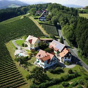 Schlossferienhaus Wies Exterior photo