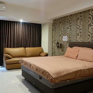 Lavenderbnb Room 7 At Mataram City 日惹 Exterior photo