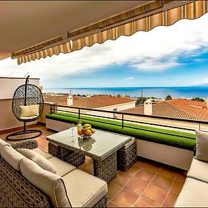 Apartment With Spectacular View In Puerto Santiago 圣地亚哥港 Exterior photo