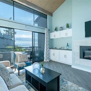 Birch Bay Waterfront 2 Bedroom Condo - Lofted Layout & Steps From Beach 布莱恩 Exterior photo