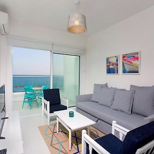 On The Beach Penthouse By Trulycyprus 利马索尔 Exterior photo