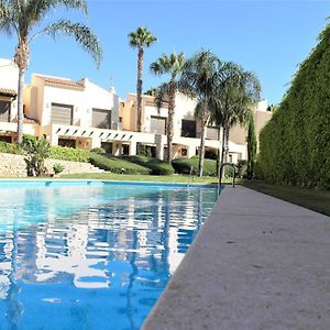 Townhouse Overlooking The Pool 圣哈维耶尔 Exterior photo