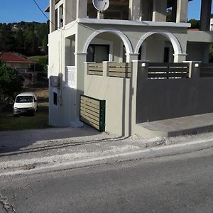 Agios LeonSternes House别墅 Exterior photo