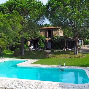 Il Falco - Rustico-Villa Mit Privatem Pool In Alleinlage 卡尔达纳 Exterior photo