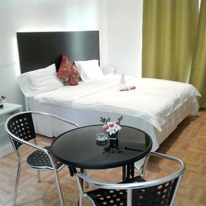 Studio At Grand Baie 200 M Away From The Beach With Shared Pool Furnished Balcony And Wifi Exterior photo