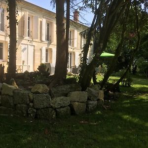 Saint-Vivien-de-BlayeChambre La Garenne住宿加早餐旅馆 Exterior photo