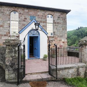 Rainforest Chapel Longney Exterior photo