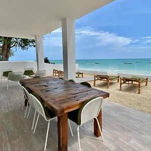 Ocean Blue Apartment With Panoramic Pool Zanzibarhouses 吉汶瓦 Exterior photo