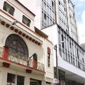 Hotel La Republica 马尼萨莱斯 Exterior photo