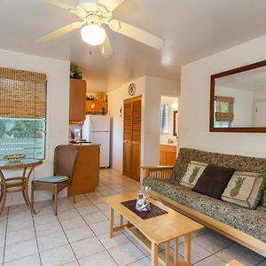 Malu Kauai, A Beautiful Kauai Cottage 1 Mile From Kalapaki Beach Home 利胡埃 Exterior photo