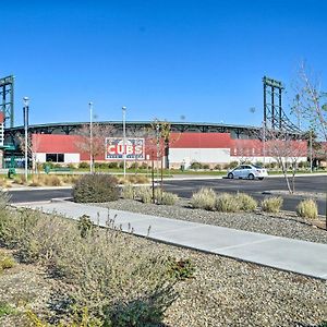 Tempe Family Retreat With Patio Walk To Sloan Park!公寓 Exterior photo